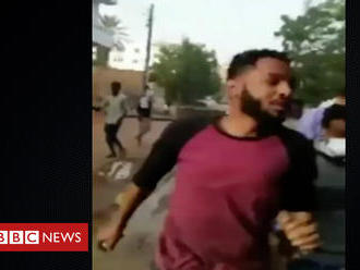 Sudan protests: People flee gunshots in deadly protest