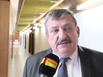 Okolnosti pri vyšetrovaní vraždy novinára pripomínajú diktatúru, hovorí Hrnko