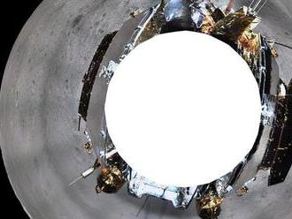 Čínska sonda odoslala na Zem 3D snímku z odvrátenej strany Mesiaca