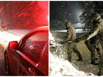 FOTOGALÉRIA Snehové peklo na severe neutícha: Pomáhajú aj vojaci, mimoriadna situácia v desiatkach o