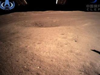 Čínska sonda pristála na odvrátenej strane Mesiaca