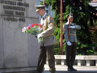 Pamätník osloboditeľov v Trnave zostane na svojom pôvodnom mieste, proti presunu vznikla petícia