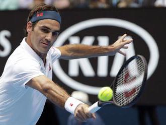 Video: Federer sa v druhom kole Australian Open trochu potrápil, musel hrať aj dva tajbrejky