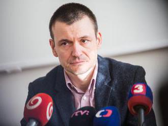 Tóth priznal sledovanie ďalších novinárov aj predsedu SaS Sulíka