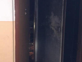 Požár v kuchyni likvidovali hasiči ve Zlíně, nájemník se nadýchal kouře
