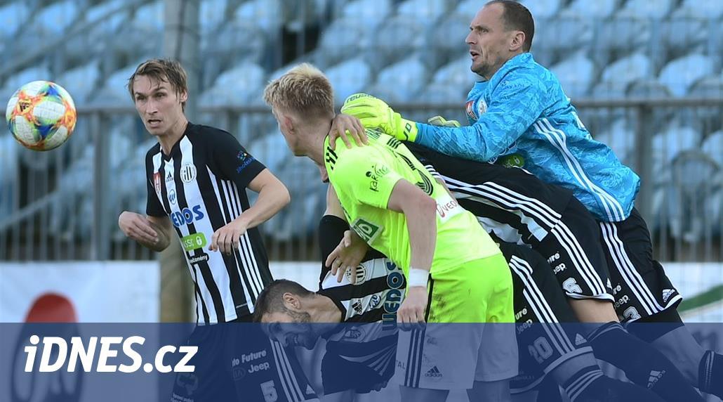 Č. Budějovice - Karviná 3:0, nováček v ráži. Znovu tři góly a další výhra