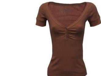 Pohodlnné bavlnené dámske tričko s krátkym rukávom v hnedej farbe.