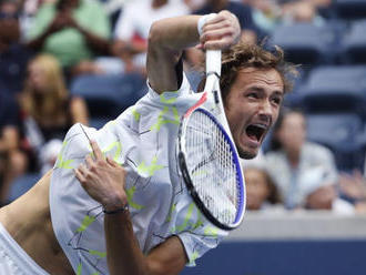Medvedev vo finále ATP proti Zverevovi