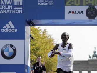 První v historii. Keňan Kipchoge zaběhl maraton pod dvě hodiny