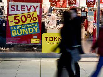 Řetězce varují: Slevové akce v obchodech brzy skončí