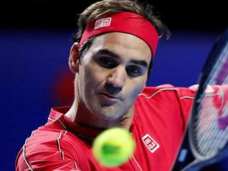 Roger Federer beats Stefanos Tsitsipas to reach Swiss Indoors final
