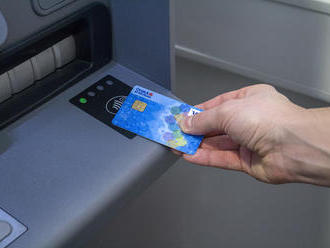 Okamžité platby přes každý bankomat. Spořitelna zavádí službu pro lidi bez mobilů