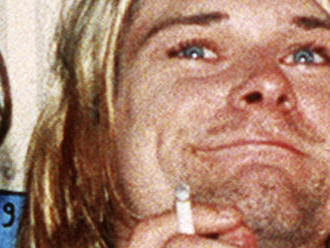 Sveter Kurta Cobaina sa predal za 334 000 dolarov
