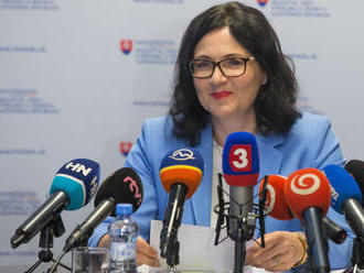 Papierové potvrdenia o návšteve školy sa skončili, povedala ministerka Lubyová