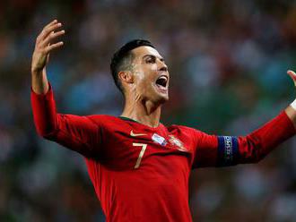 Moderný futbal. Ronaldo zarobí na Instagrame viac ako na ihrisku