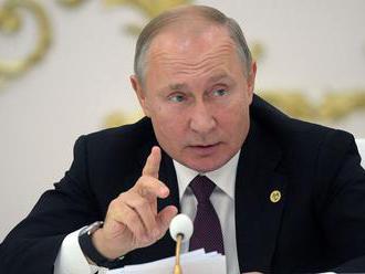Kremeľ považuje rokovania o vrátení Krymu Ukrajine za nemožné