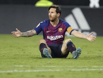 Lionel Messi prežíval v Barcelone ťažké chvíle, rozmýšľal aj o odchode zo Španielska