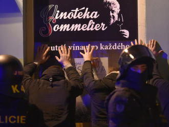 Policie v Plzni řešila jednu slovní potyčku fanoušků ČR a Kosova