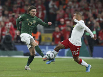 Fotbalisté Švýcarska a Dánska jsou dalšími postupujícími na Euro