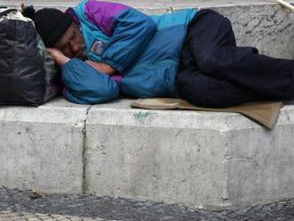 Lidé v 15 městech si dnes mohou vyzkoušet život bezdomovců