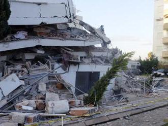 Záchranáři v Albánii našli další mrtvé, zemětřesení má 40 obětí