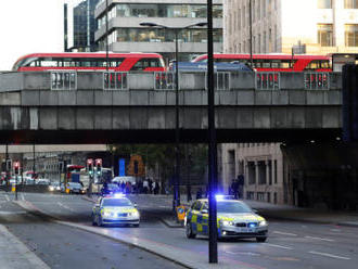 Na mostě v Londýně útočil terorista, policie ho zastřelila