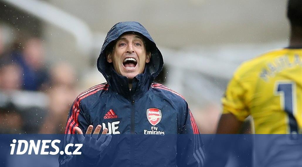 Emery po roce a půl končí jako trenér Arsenalu, tým povede Ljungberg