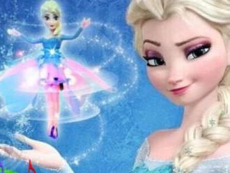 Rozprávková lietajúca Elza z Ľadového kráľovstva, bábiku si zamilujú všetky dievčatá.