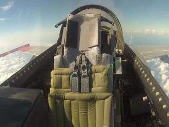 Americké letectvo předělává staré F-16 za hřbitova letadel na drony