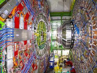 IPv6 přesáhl 50% podíl při přenosech dat z urychlovače LHC v CERN