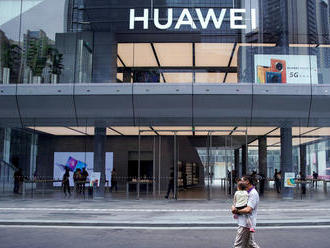 Američany nepotřebujeme, naše zařazení na černou listinu škodí víc jejich firmám, tvrdí šéf Huaweie