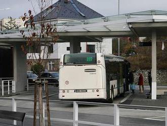 Blansko se dočkalo moderního autobusového terminálu. Cestující si ho chválí