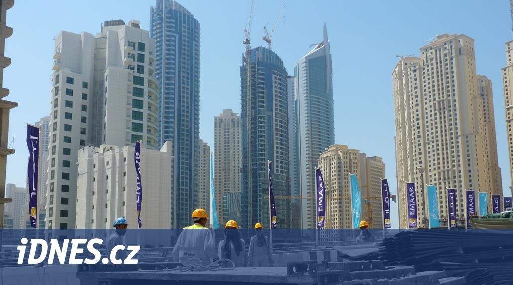Megalomanská Dubaj roste budoucnosti navzdory. Identitu však stále hledá