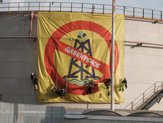 Greenpeace v Řecku protestoval proti hledání nových ložisek ropy