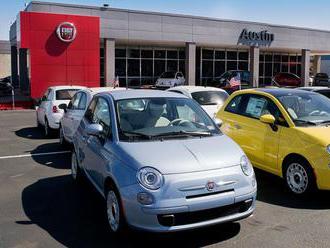 Fiat si zlepšuje obchodní výsledky na úkor dealerů, vnutil jim 40 tisíc neprodaných aut