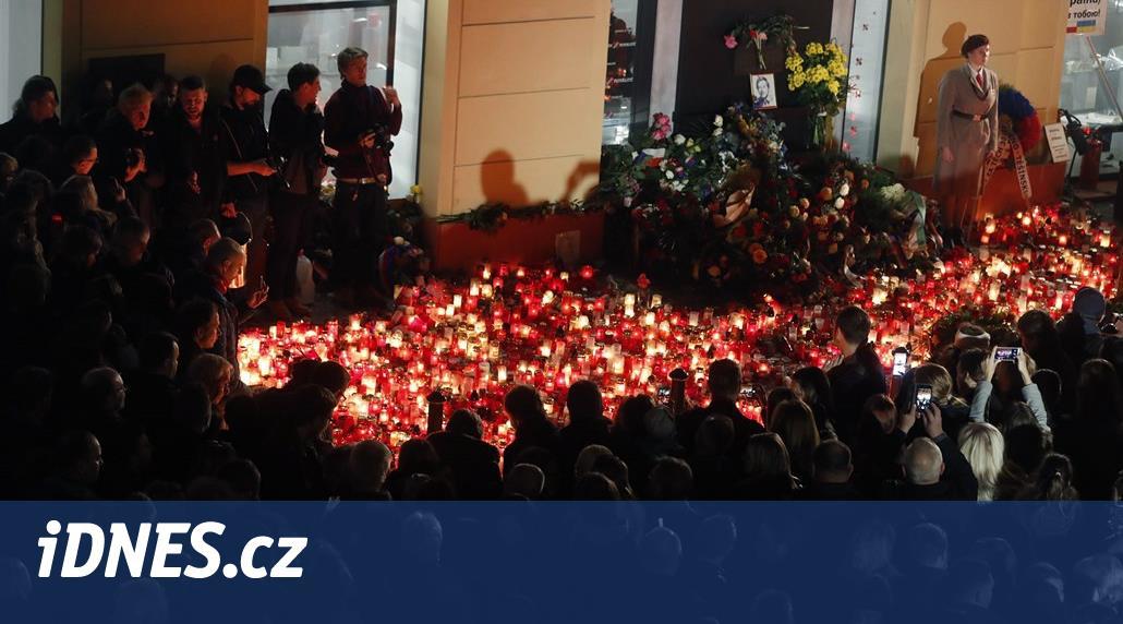Oslavy sametové revoluce přilákaly k ČT24 o třetinu více diváků