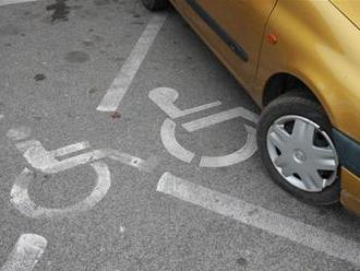 Parkovanie v Nemecku rieši súdny dvor, nedisciplinovaných vodičov zrejme nepoteší