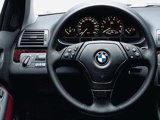 BMW ‘zakázalo‘ jazdu tisícom majiteľov starších áut. Odstavené budú 18 mesiacov!