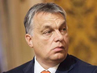 Záujmy Maďarov v Karpatskom oblúku by mali presadzovať maďarské strany, vyhlásil Orbán