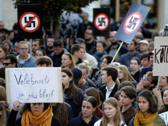 Ľudia sa proti Kotlebovcom búria aj v Myjave: Vyhlásili pochod proti fašizmu!