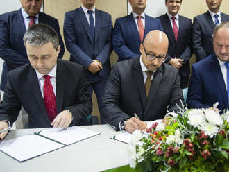 Maďarské strany potvrdili spoluprácu podpisom memoranda