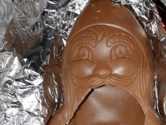 FOTO Mladík si v hypermarkete kúpil čokoládového Mikuláša: Ale ten šok, keď ho rozbalil!