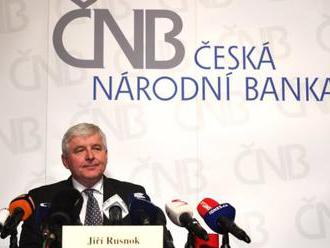 ČNB: Přijetí eura brání rozdíl v ekonomické úrovni ČR a eurozóny