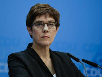 Nemecká ministerka obrany žiada kroky voči Rusku pre vraždu Gruzínca