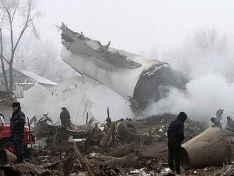 Letecká tragédie v Kazachstánu si vyžádala nejméně 14 mrtvých, letadlo se zřítilo krátce po startu