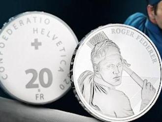 Roger Federer to become first living person to be celebrated on Swiss coins