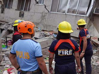 Silné zemetrasenie na Filipínach: Jedna detská obeť a zrútený obchodný dom