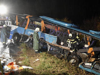 Tragická nehoda autobusu pri Nitre: O život prišlo 12 ľudí, Arriva venovala finančnú pomoc