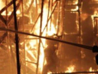 Požiar v továrni na výrobu ventilátorov: O život v Bangladéši prišlo najmenej desať ľudí