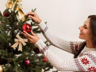 NÁVOD, ako najlepšie ozdobiť vianočný stromček: Toľkoto ozdôb by mal mať, súhlasíte?